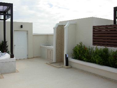 Dach sundeck, T�r zur Treppe 7 Fu�boden, Speiseschrank und Dusch
