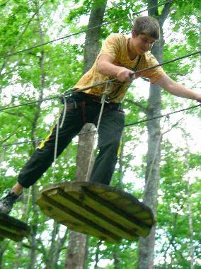 Kletterk�nste im Acropark