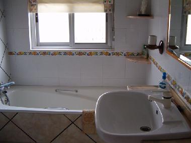 Ferienhaus in CHIVA (Valencia / Val�ncia) oder Ferienwohnung oder Ferienhaus