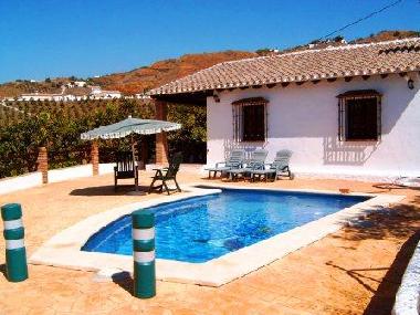 Ferienhaus in Almchar / Velez-Malaga (Mlaga) oder Ferienwohnung oder Ferienhaus