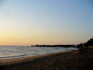 der endlos weite freie Strand von Ngaparou