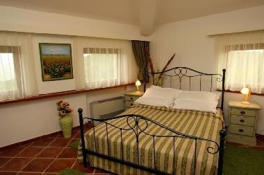 Ferienhaus in Oprtalj (Istarska) oder Ferienwohnung oder Ferienhaus