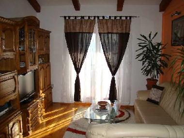 Ferienwohnung in Dugi Rat (Splitsko-Dalmatinska) oder Ferienwohnung oder Ferienhaus