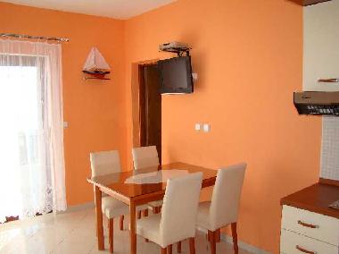 Ferienwohnung in Dugi Rat (Splitsko-Dalmatinska) oder Ferienwohnung oder Ferienhaus