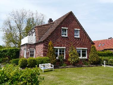 Ferienhaus in Neuharlingersiel (Nordsee-Festland / Ostfriesland) oder Ferienwohnung oder Ferienhaus