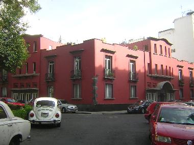 Eine weitere Geb�udeansicht