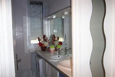 Blick ins Badezimmer