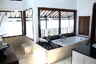 Ferienhaus in Bj Gumicik (Bali) oder Ferienwohnung oder Ferienhaus