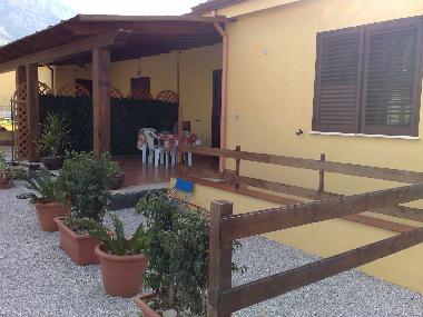 Ferienwohnung in CAPACI (Palermo) oder Ferienwohnung oder Ferienhaus