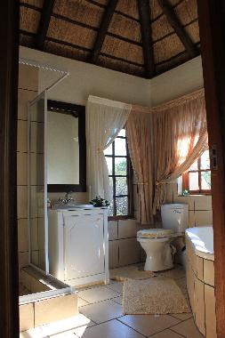 Bad ensuite zu Zimmer Nr 3