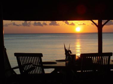 Restaurant mit Sonnenaufgang