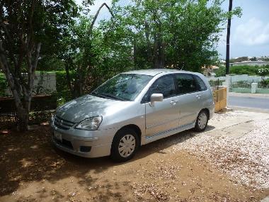 Suzuki Liana, Mietwagen bei der Wohnung