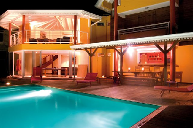Ferienhaus in Pointe-Noire (Guadeloupe) oder Ferienwohnung oder Ferienhaus