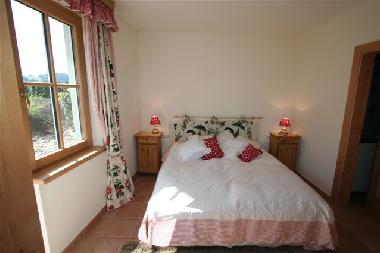 Schlafzimmer 3 (TOP II)