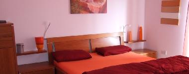 Doppelbett im Hauptschlafzimmer, alles Wasserbetten