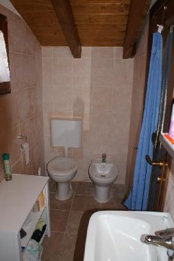 Duschbad mit WC und Bidet