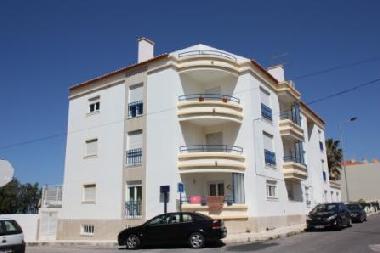 Ferienwohnung in Praia da Areia Branca (Grande Lisboa) oder Ferienwohnung oder Ferienhaus