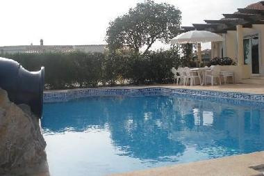 Ferienhaus in Quelfes (Algarve) oder Ferienwohnung oder Ferienhaus