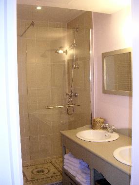 Ferienwohnung in DIJON (C�te-d'Or) oder Ferienwohnung oder Ferienhaus