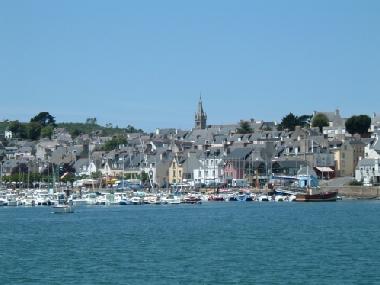 Pension in DOUARNENEZ (Finist�re) oder Ferienwohnung oder Ferienhaus