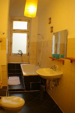 Beispiel f�r ein gro�es Bad mit Wanne