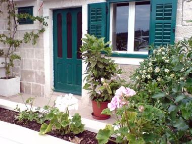 Ferienhaus in Povlja (Splitsko-Dalmatinska) oder Ferienwohnung oder Ferienhaus