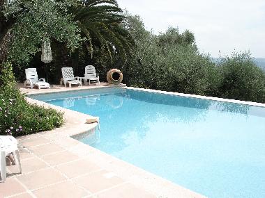 Ferienhaus in Grasse (Alpes-Maritimes) oder Ferienwohnung oder Ferienhaus