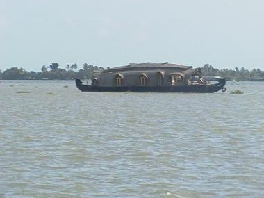 Boot in KOTTAYAM (Kerala) oder Ferienwohnung oder Ferienhaus