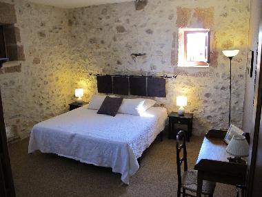 Ferienhaus in La Capelle-Masmol�ne (Gard) oder Ferienwohnung oder Ferienhaus