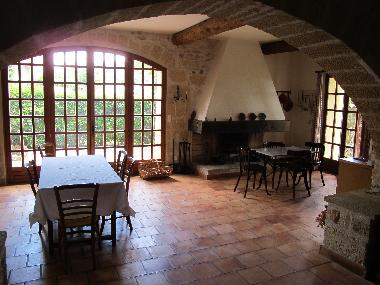 Ferienhaus in La Capelle-Masmol�ne (Gard) oder Ferienwohnung oder Ferienhaus