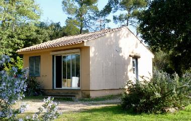 Ferienhaus in La Roquebrussanne (Var) oder Ferienwohnung oder Ferienhaus