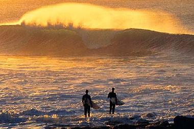 Surfermekka Jeffreys Bay (hat die l�ngsten Suber Tubes der Welt). Hier finden deshalb allj�hrlich di