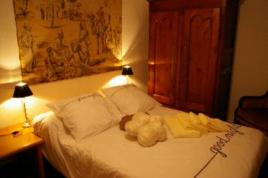 Ferienhaus in CABRIS (Alpes-Maritimes) oder Ferienwohnung oder Ferienhaus