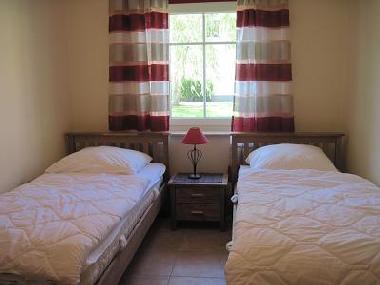 Schlafzimmer mit 2 Einzelbetten