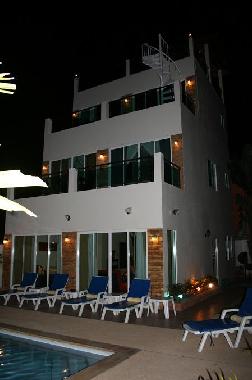 Ferienhaus in Nai Harn (Phuket) oder Ferienwohnung oder Ferienhaus