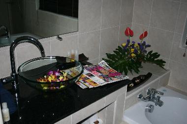 Ferienhaus in Nai Harn (Phuket) oder Ferienwohnung oder Ferienhaus