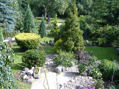 Gartenansicht zum Fluss