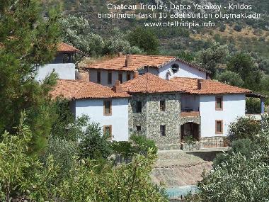 Chateau Triopia - Westseite