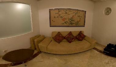 Aufenthaltsraum (zu 3. Schlafzimmer umfunktionierbar)