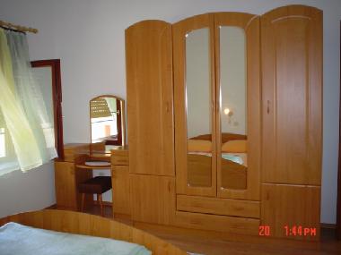 Ferienhaus in Insel-Rab (Primorsko-Goranska) oder Ferienwohnung oder Ferienhaus