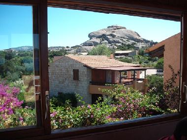 Blick auf Nachbarn, typgleiches Haus