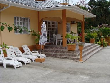 Ferienhaus in Beau Vallon (Beau Vallon) oder Ferienwohnung oder Ferienhaus