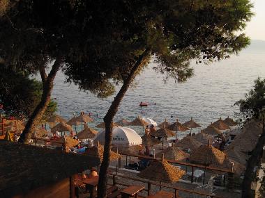 eine schne Strandbar - nur wenige min Fuweg von der Wohnung