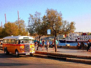 Bushaltestelle in der N�he