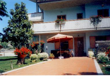 In der ersten Etage sind Sie zu Hause