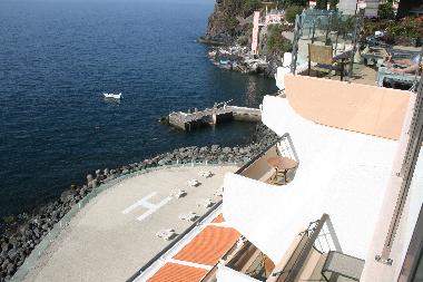 Blick vom Balkon des Appartements 2703: Sonnenterrasse und Atlantik-Einstieg