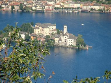 Chalet in madonna del sasso (Verbano-Cusio-Ossola) oder Ferienwohnung oder Ferienhaus