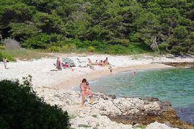 Ferienhaus in Trogir (Splitsko-Dalmatinska) oder Ferienwohnung oder Ferienhaus