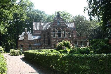 Schloss / Burg in aardenburg (Zeeland) oder Ferienwohnung oder Ferienhaus
