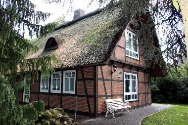 Ferienhaus von vorne (Westseite)